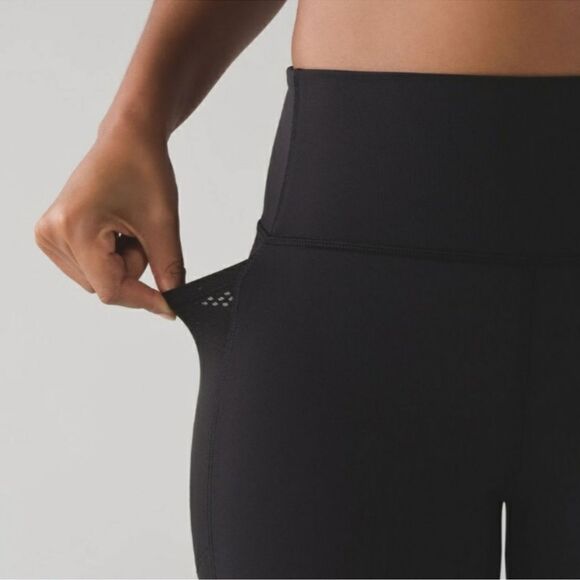 RARE Lululemon Fit Physique black high rise mesh fishnet pocket leggings size 2 - Picture 4 of 13